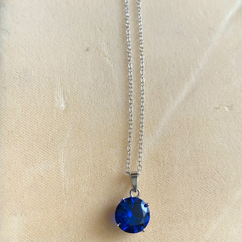 Blue sapphire silver necklace